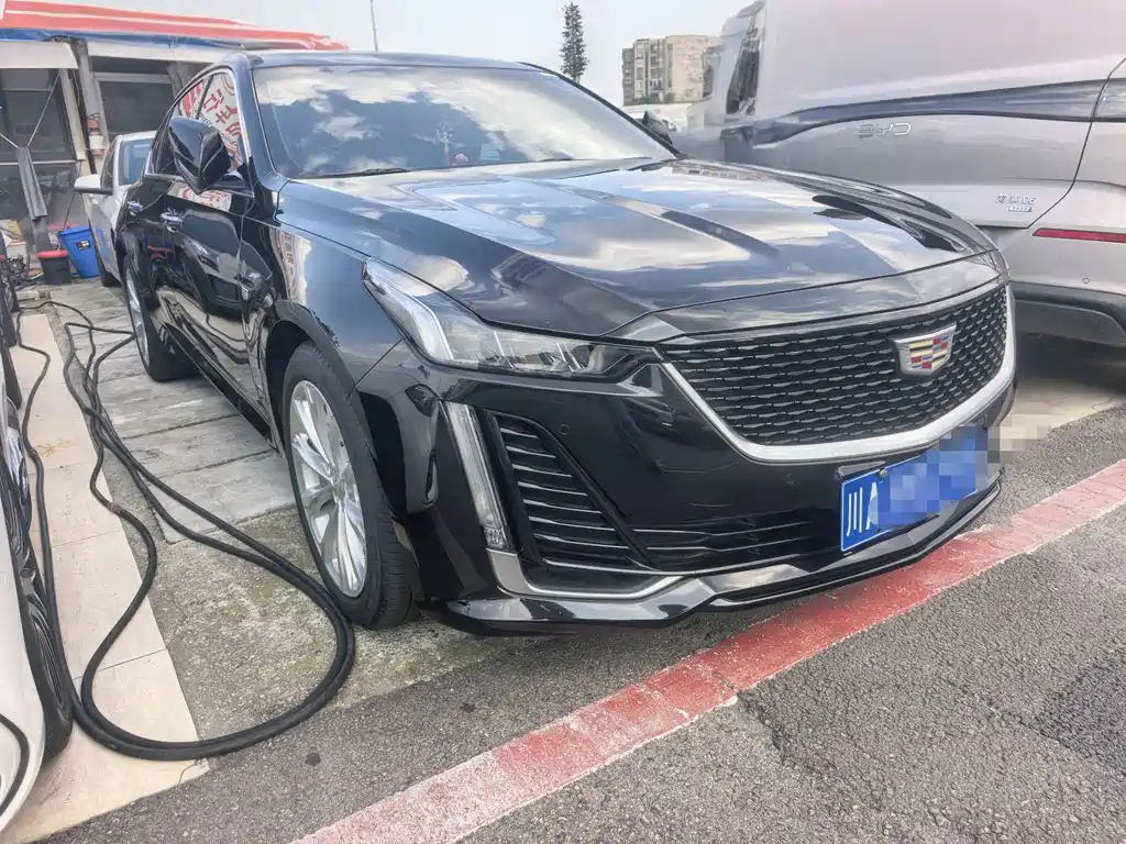 Cadillac CT5 — фото 3