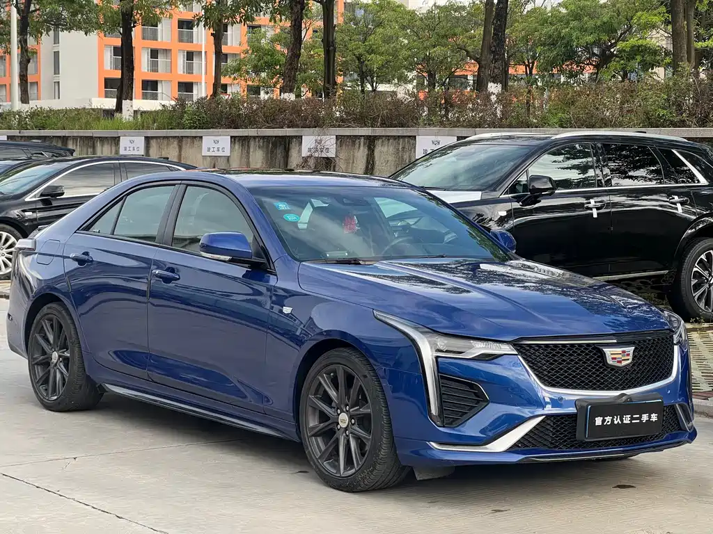 Cadillac CT4 — фото 3