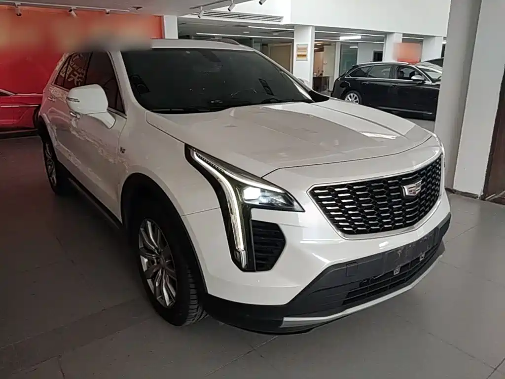 Cadillac XT4 — фото 4