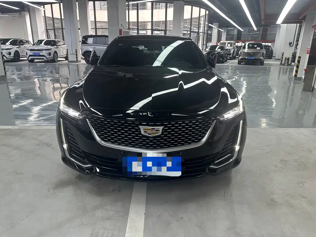 Cadillac CT5 — фото 2