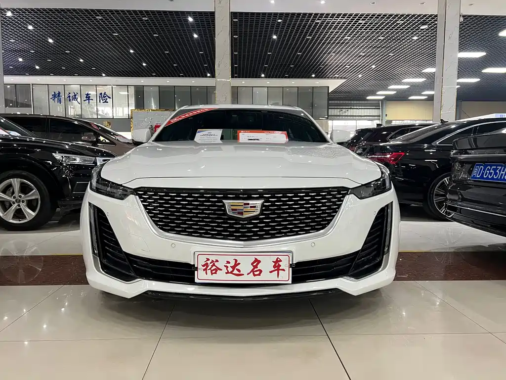 Cadillac CT5 — фото 3