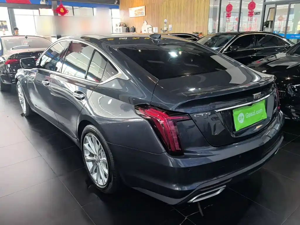 Cadillac CT5 — фото 5