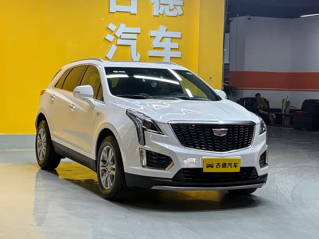Cadillac XT5 — фото 3