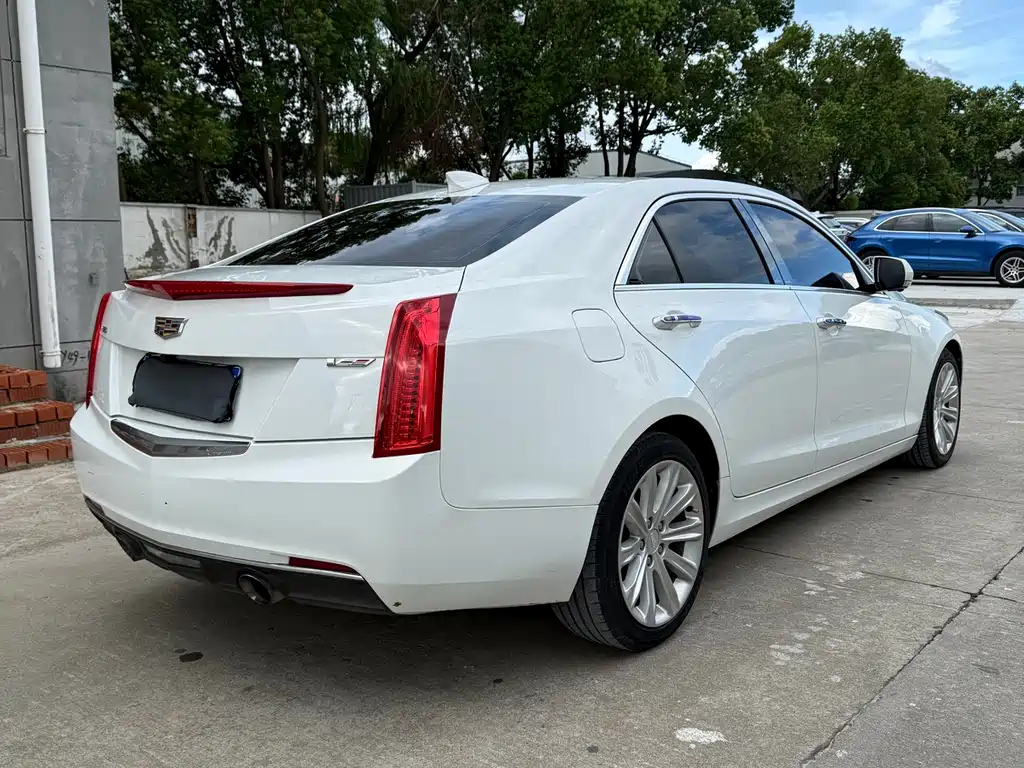 Cadillac ATS-L — фото 18