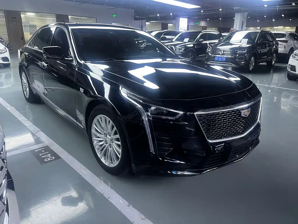 Cadillac CT6 — фото 3