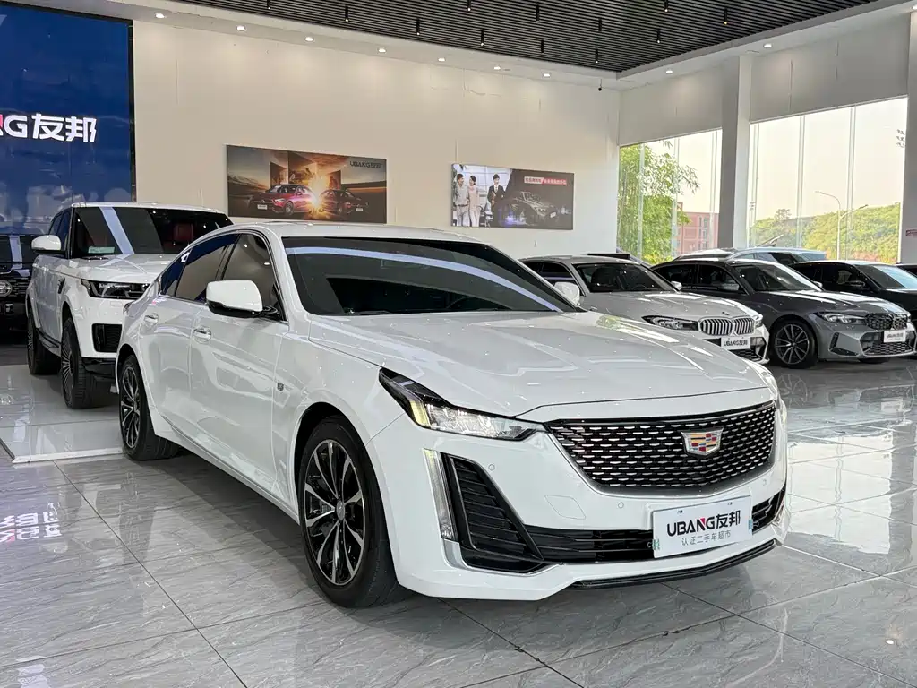 Cadillac CT5 — фото 3