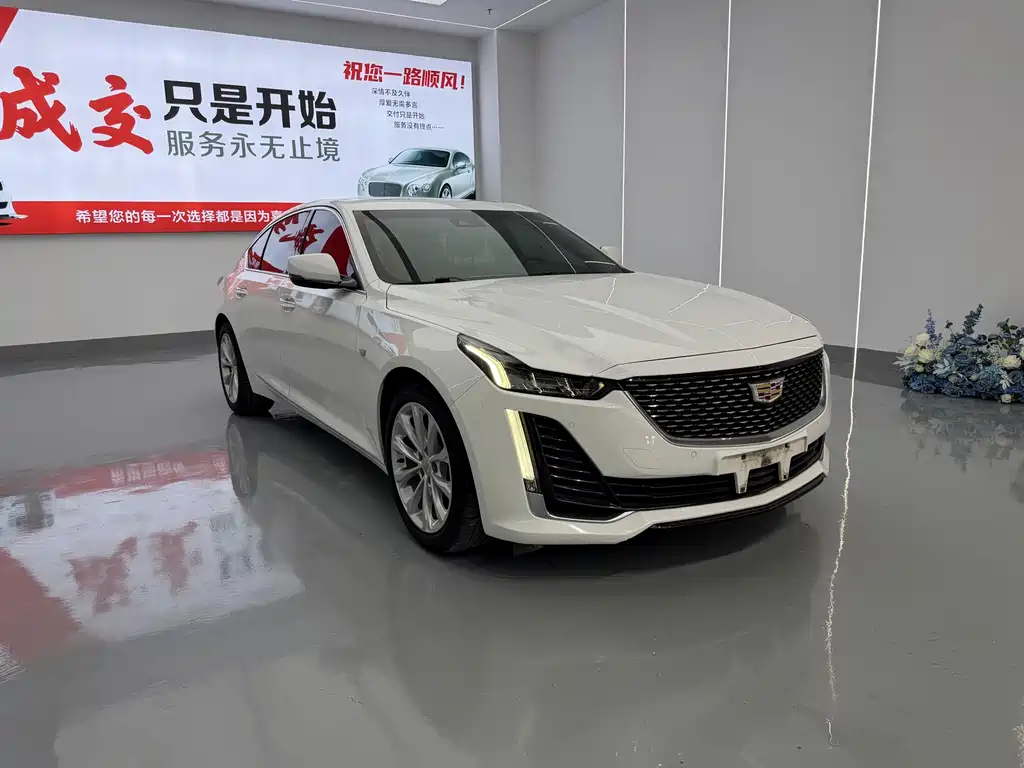 Cadillac CT5 — фото 3