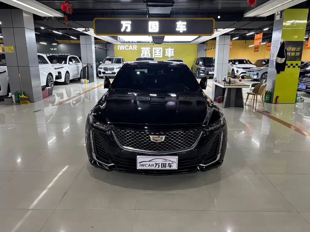 Cadillac CT5 — фото 2
