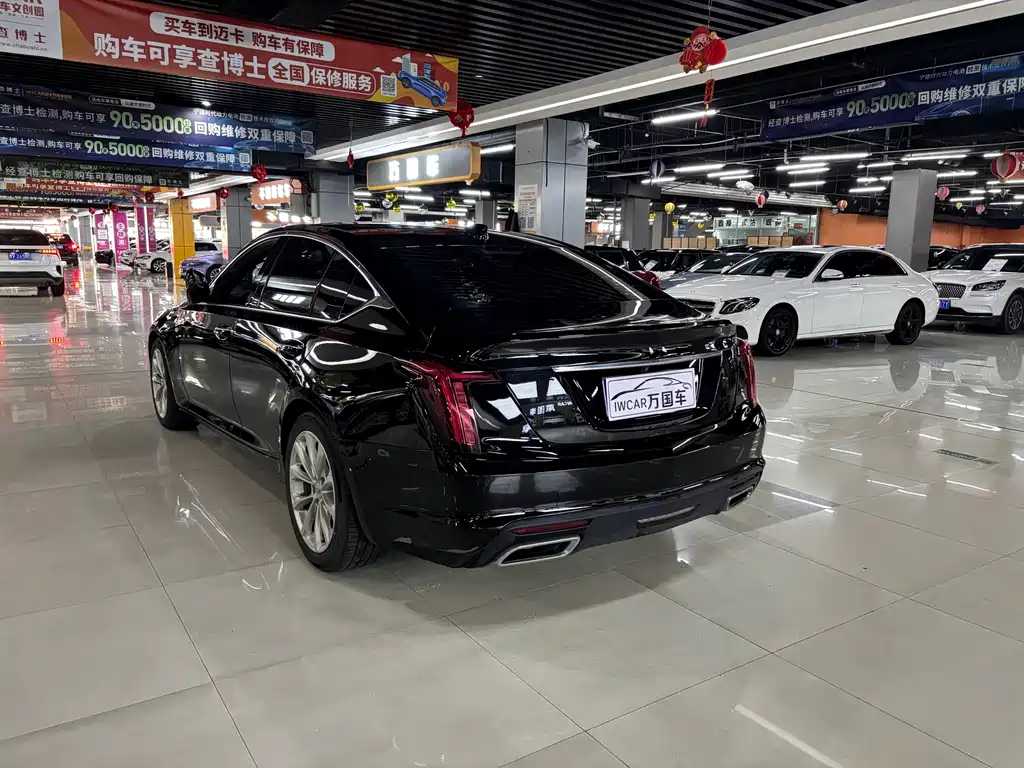 Cadillac CT5 — фото 8