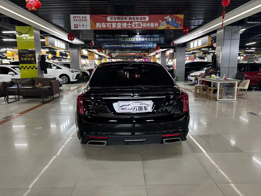 Cadillac CT5 — фото 9