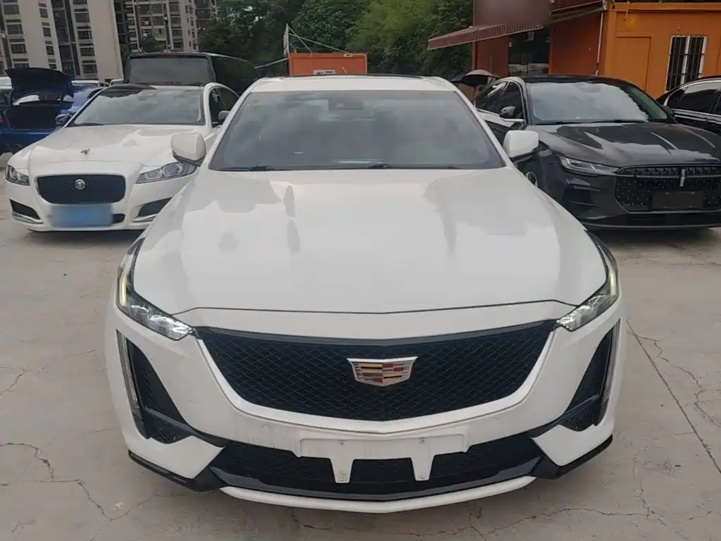 Cadillac CT5 — фото 3