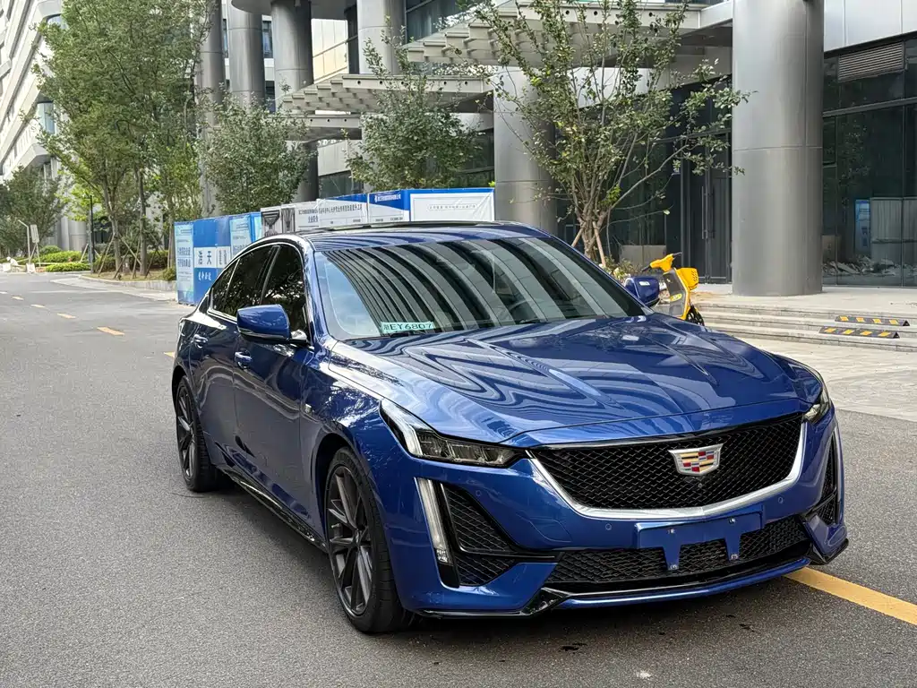 Cadillac CT5 — фото 3
