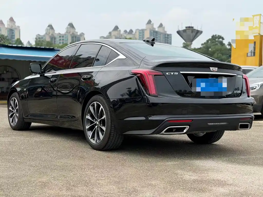 Cadillac CT5 — фото 5