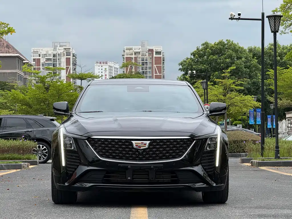 Cadillac CT5 — фото 3