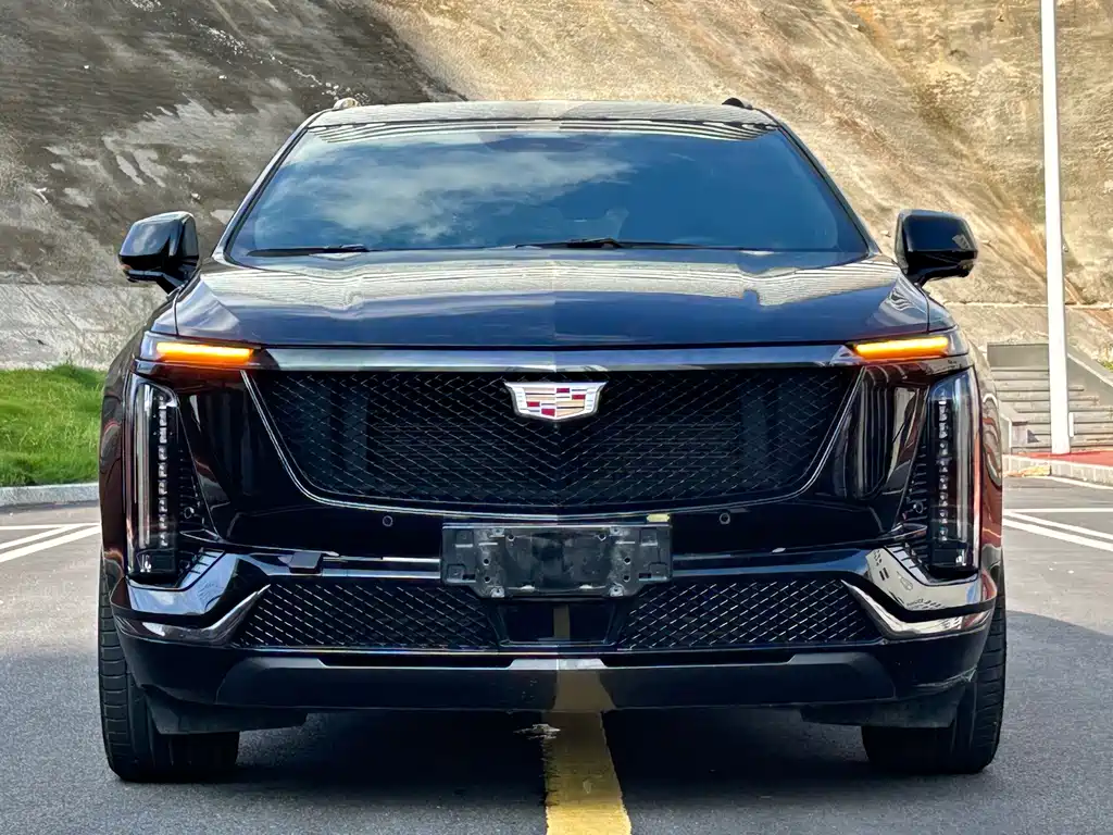 Cadillac XT5 — фото 2