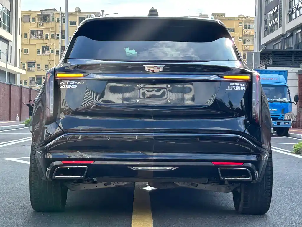 Cadillac XT5 — фото 5