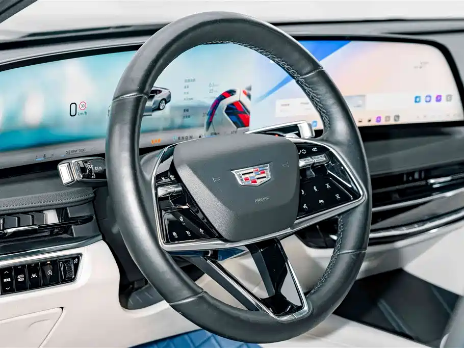 Cadillac CT6 — фото 9