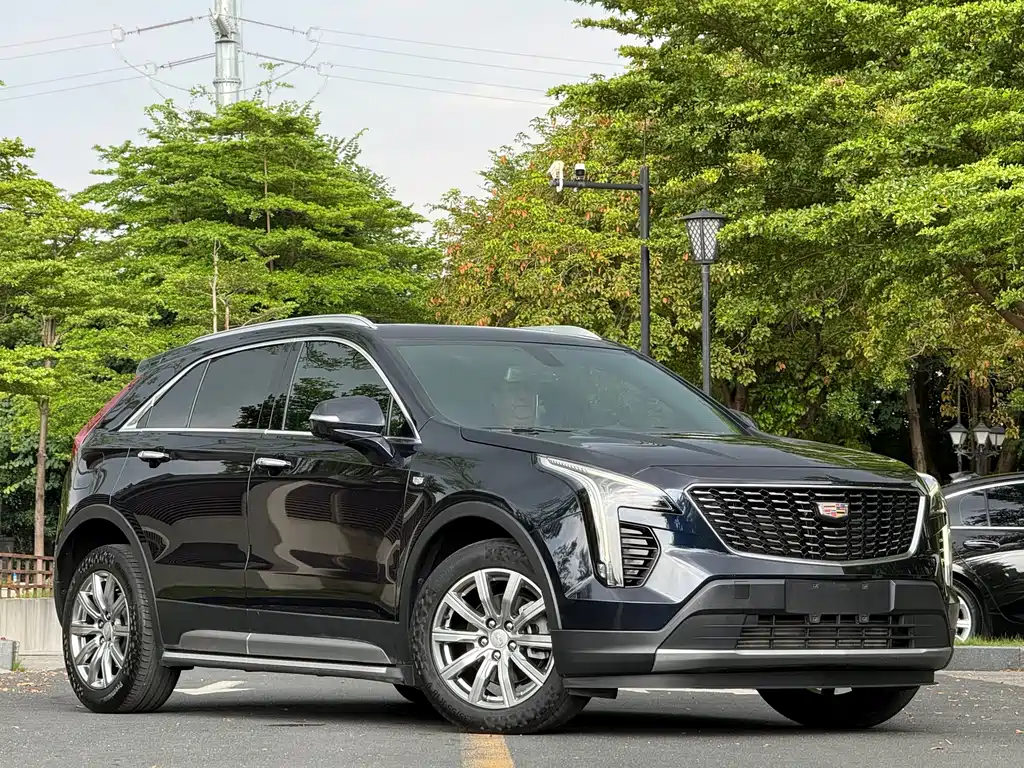 Cadillac XT4 — фото 2