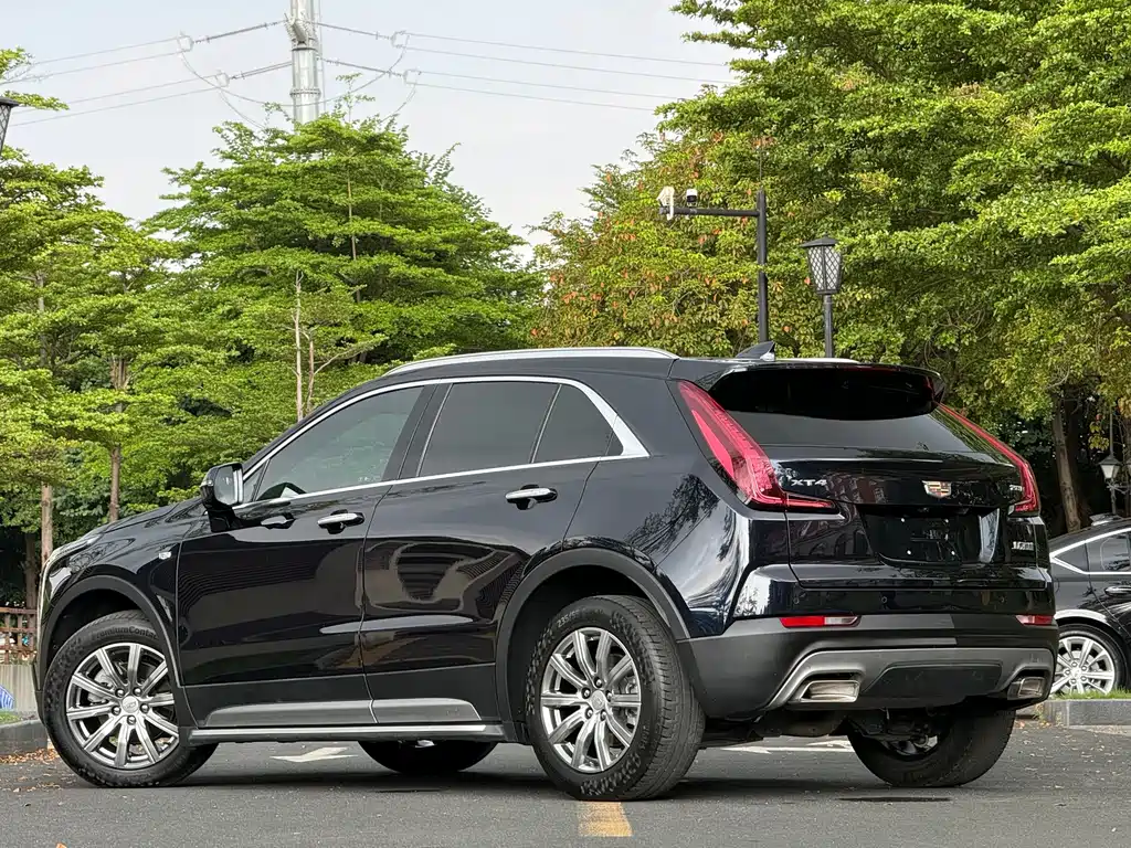 Cadillac XT4 — фото 5