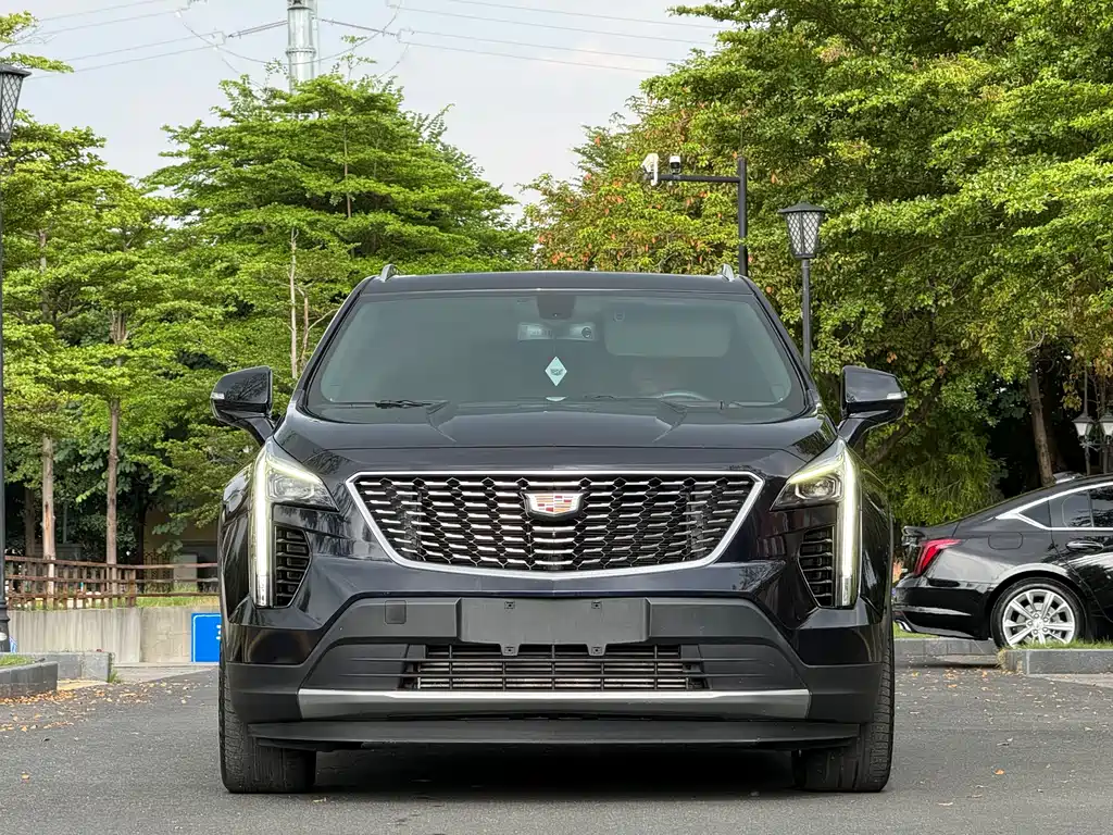 Cadillac XT4 — фото 6