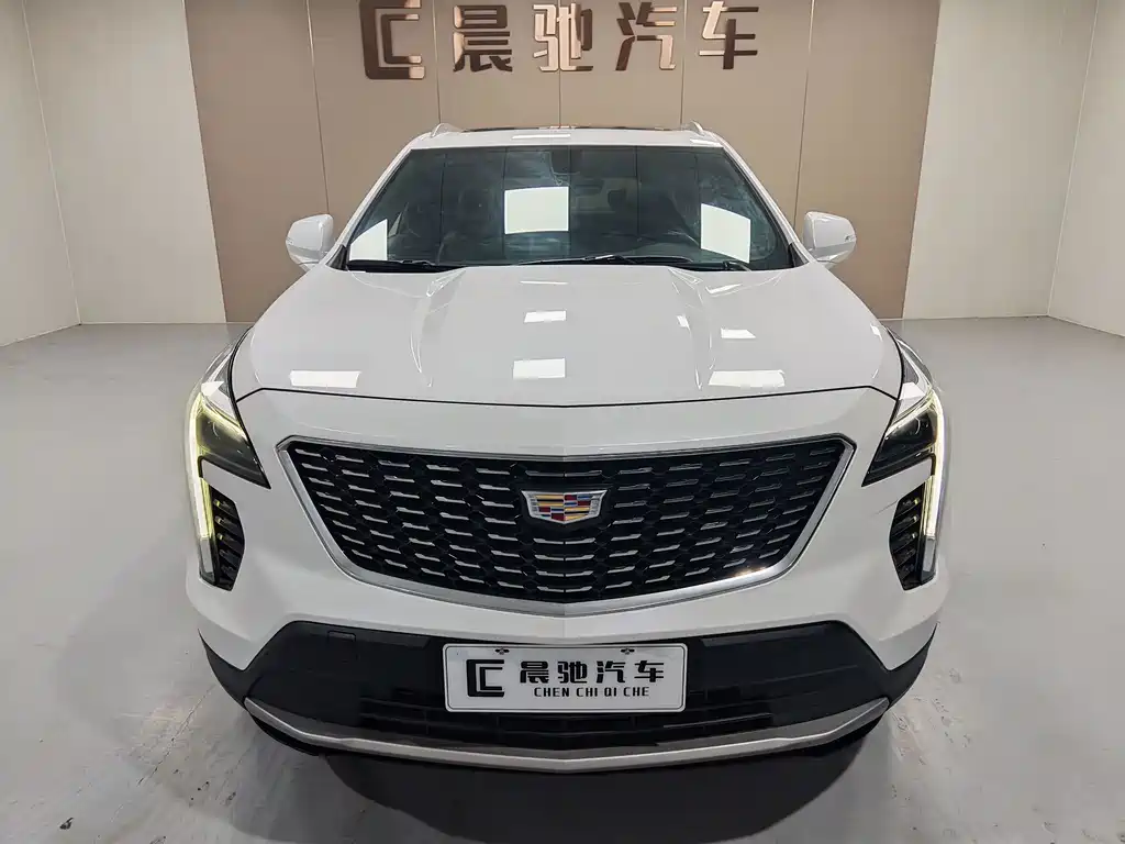 Cadillac XT4 — фото 2