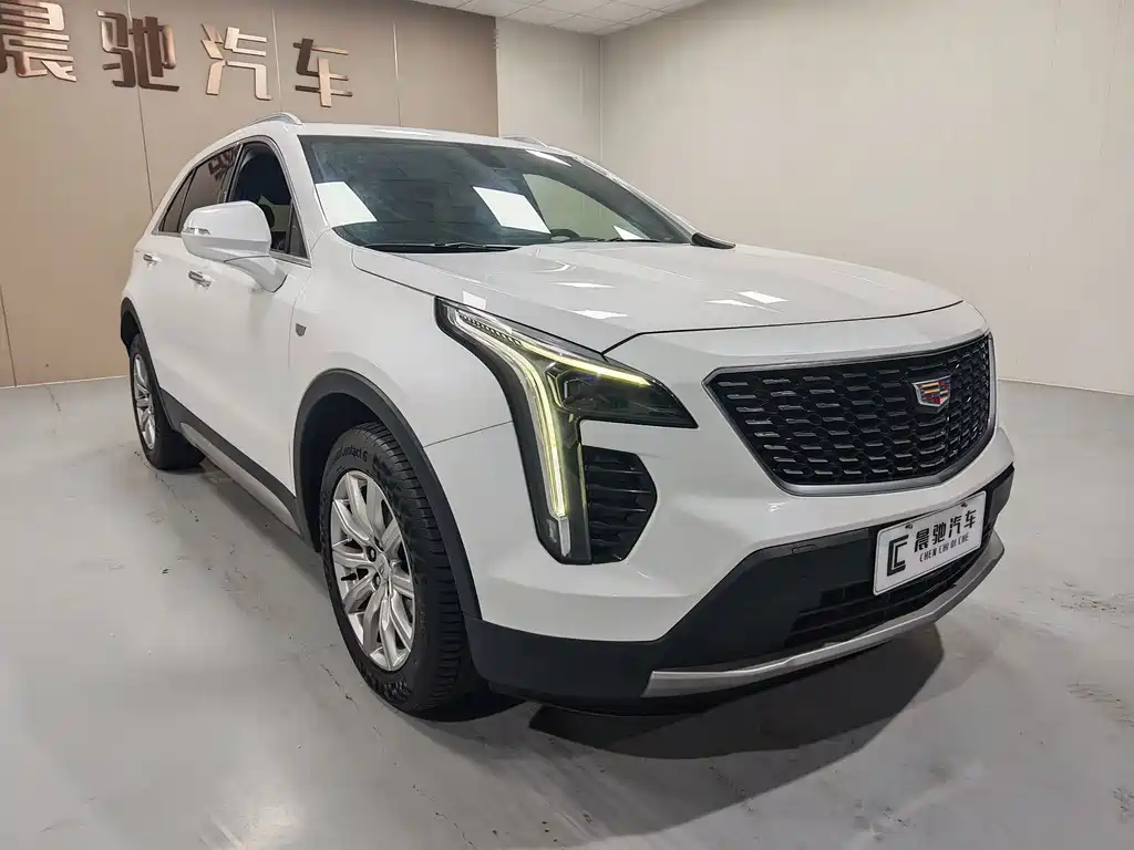 Cadillac XT4 — фото 3