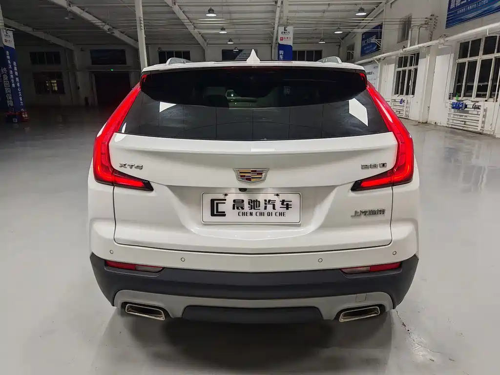 Cadillac XT4 — фото 5