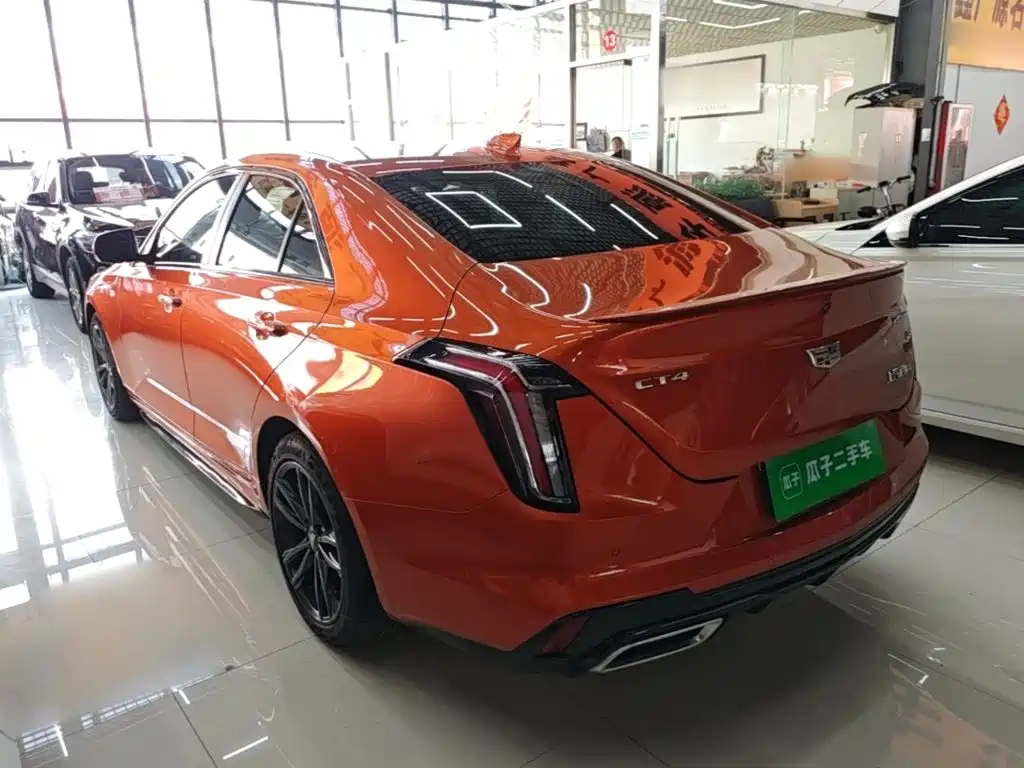 Cadillac CT4 — фото 5