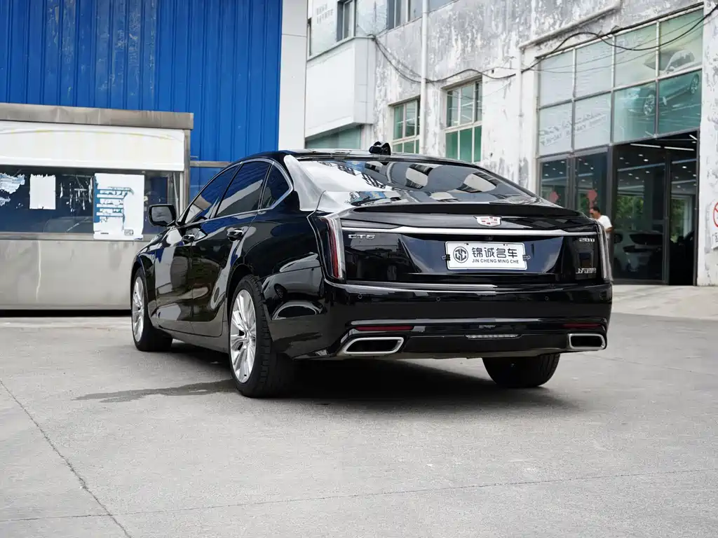Cadillac CT6 — фото 7