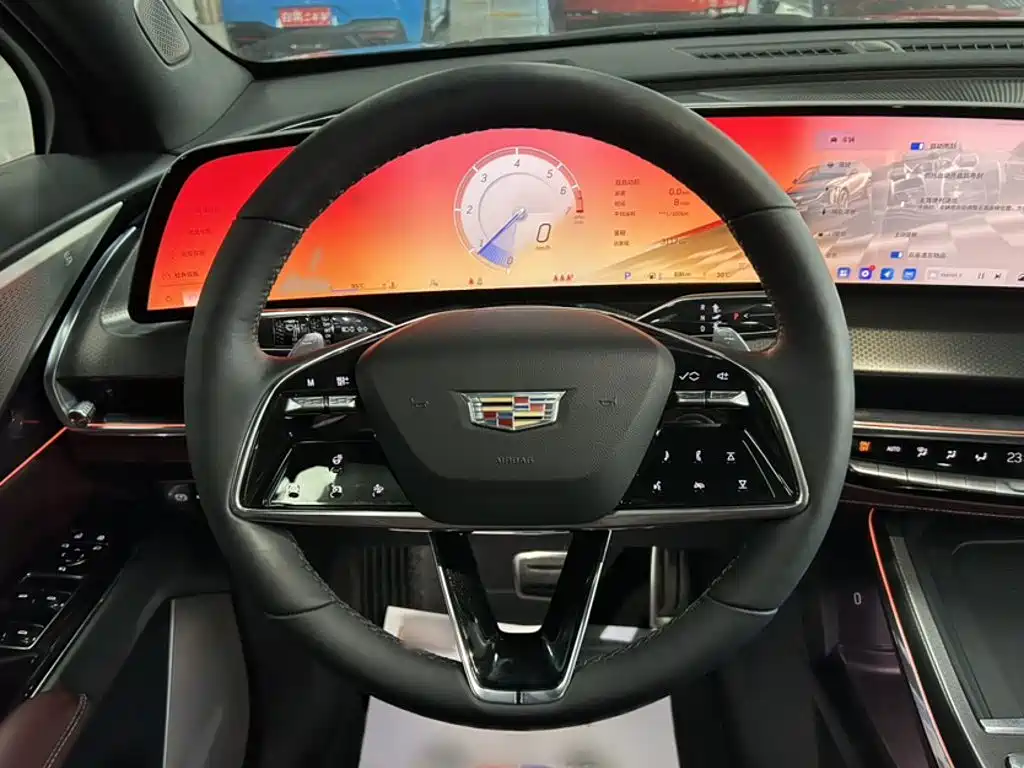 Cadillac XT5 — фото 3