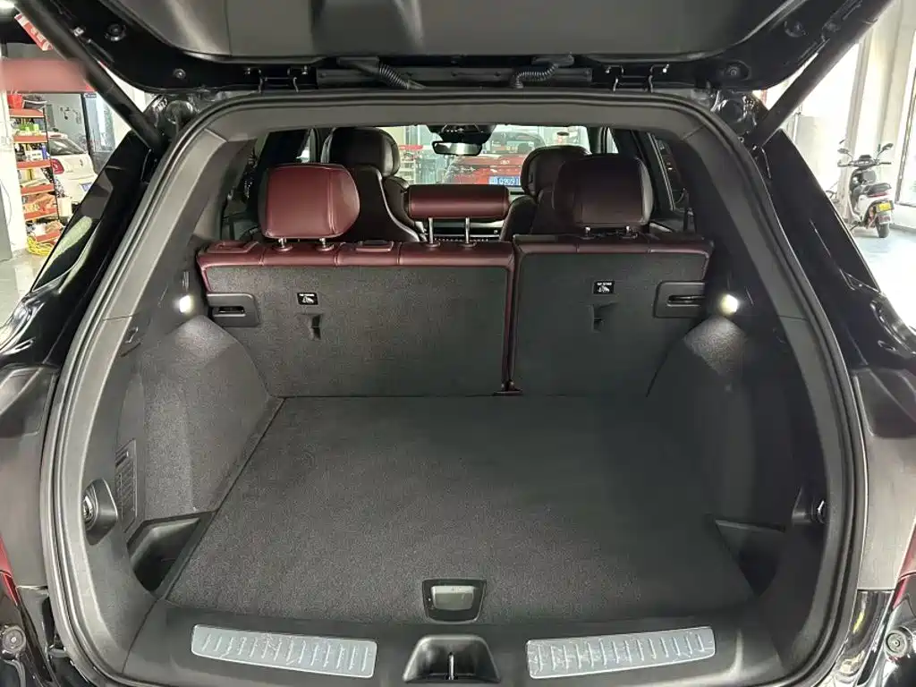 Cadillac XT5 — фото 9