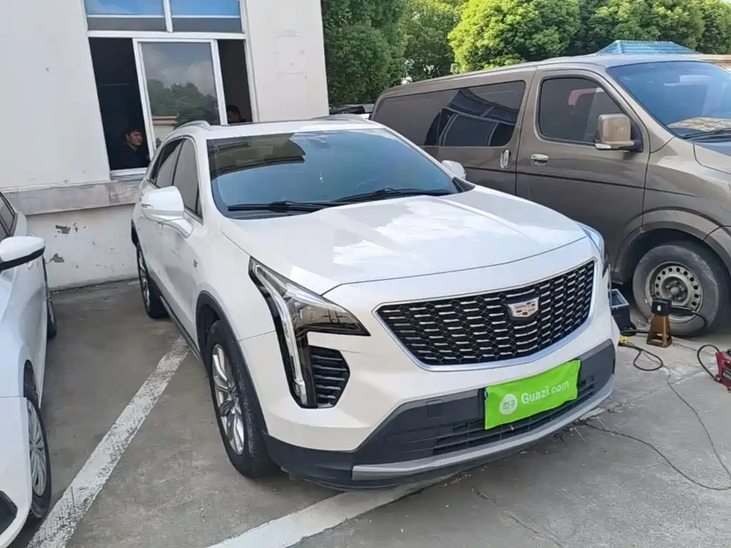 Cadillac XT4 — фото 4