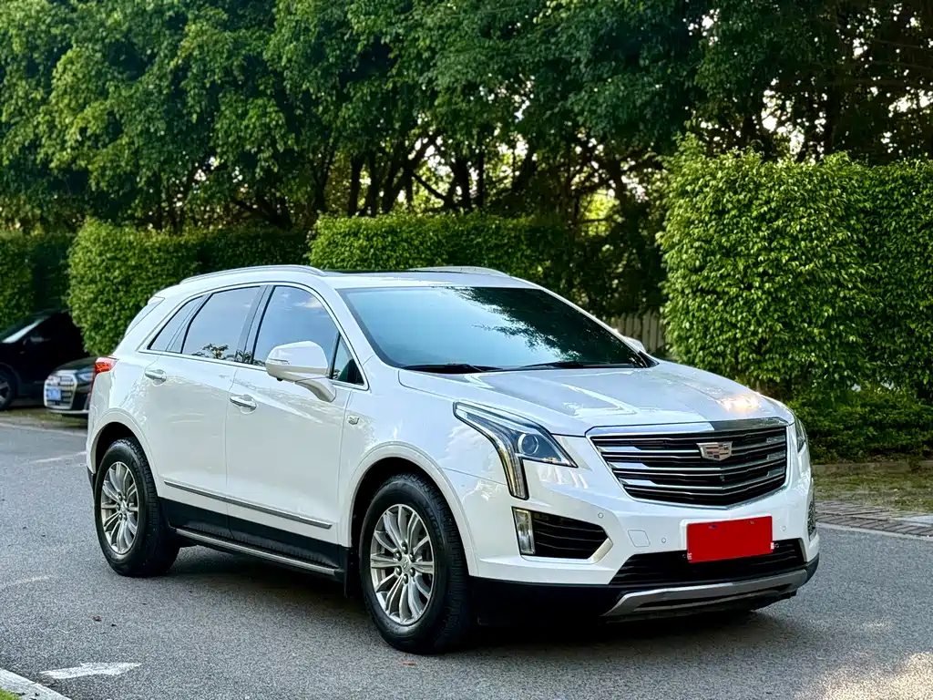 Cadillac XT5 — фото 3