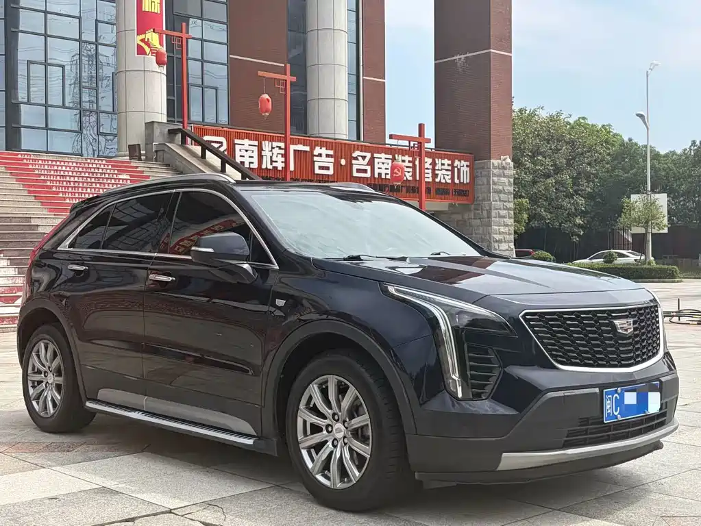 Cadillac XT4 — фото 3