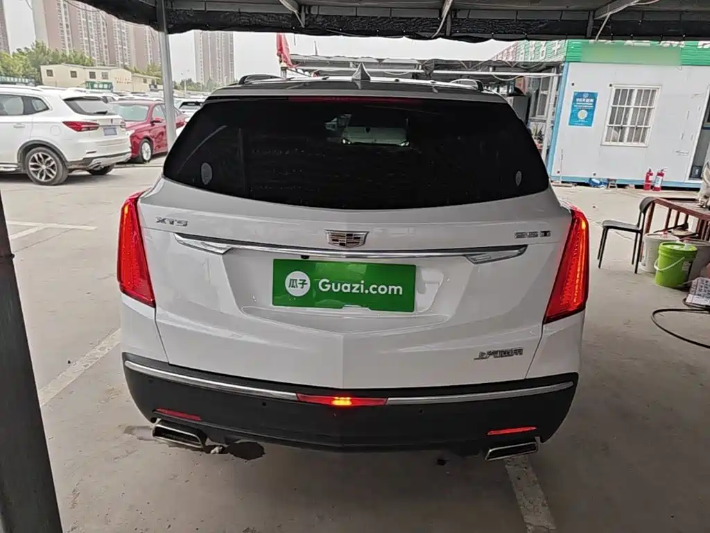 Cadillac XT5 — фото 6