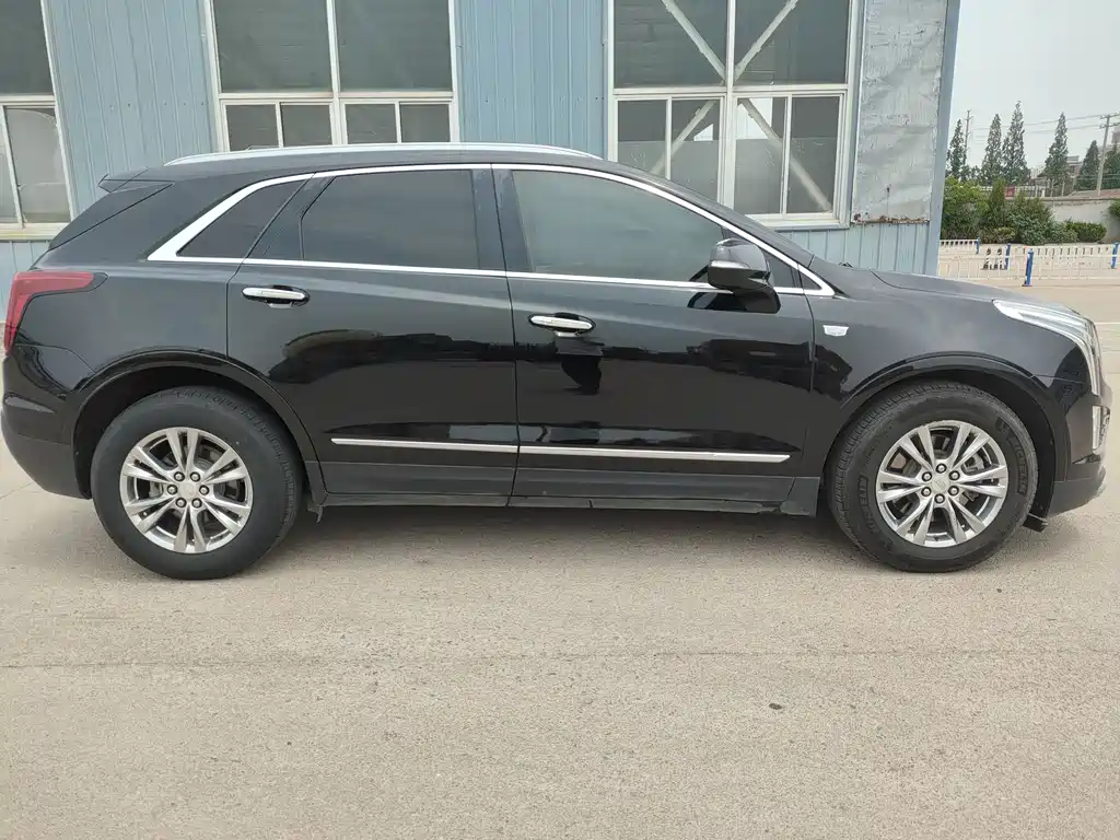 Cadillac XT5 — фото 4