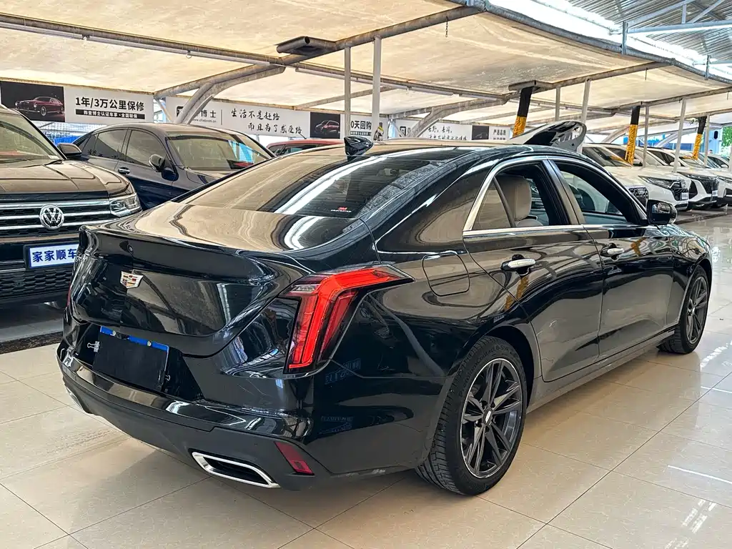 Cadillac CT4 — фото 4