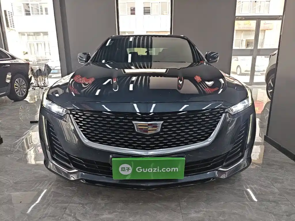 Cadillac CT5 — фото 3