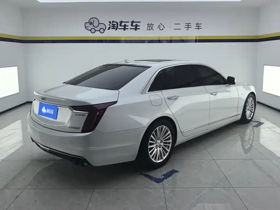 Cadillac CT6 — фото 3
