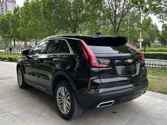 Cadillac XT4 — фото 4