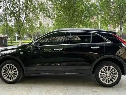 Cadillac XT4 — фото 5