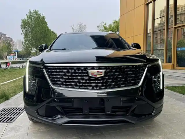 Cadillac XT4