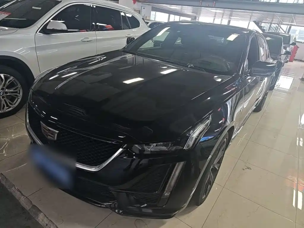 Cadillac CT5 — фото 2
