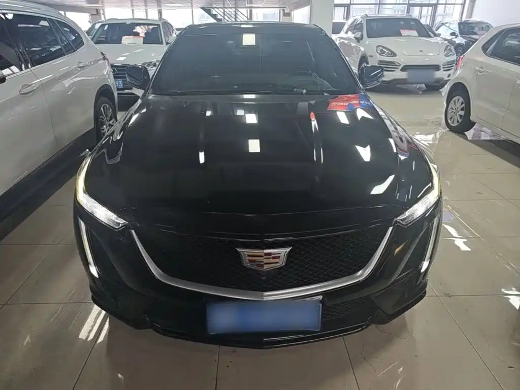Cadillac CT5 — фото 3