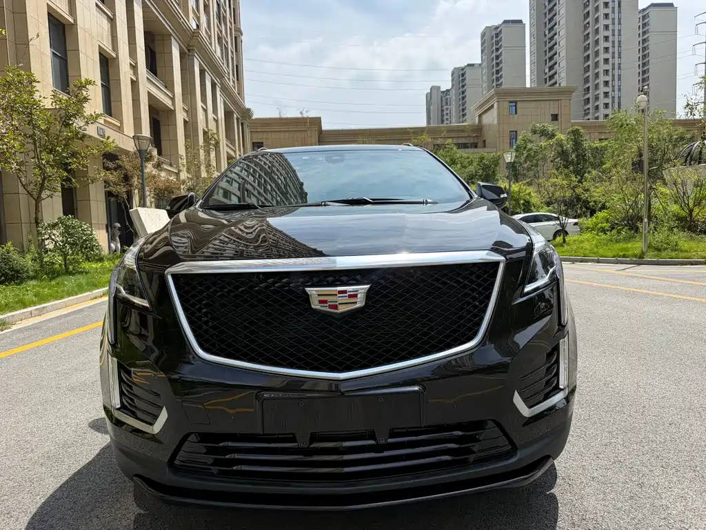 Cadillac XT5 — фото 2