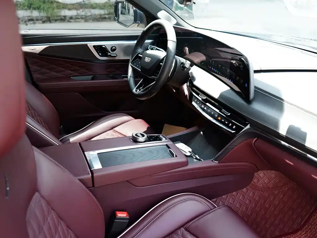 Cadillac CT6 — фото 4