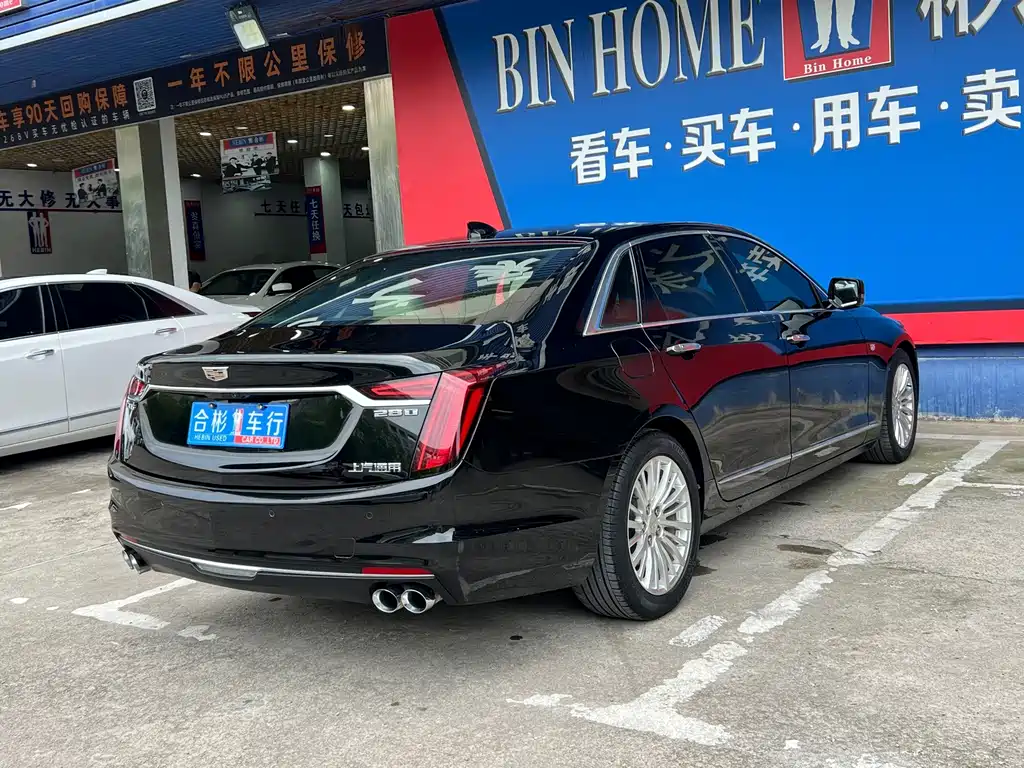 Cadillac CT6 — фото 24