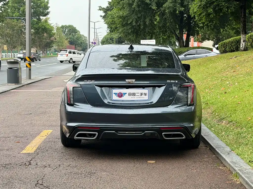 Cadillac CT5 — фото 5