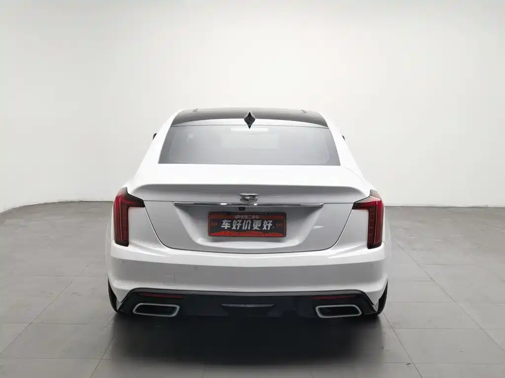 Cadillac CT5 — фото 4