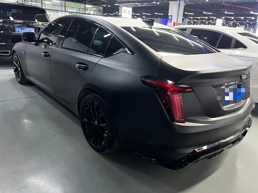 Cadillac CT5 — фото 16